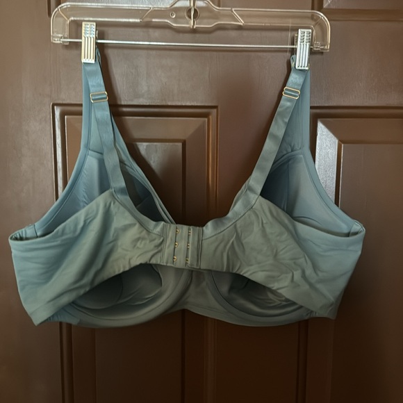 Bra - Picture 2 of 2